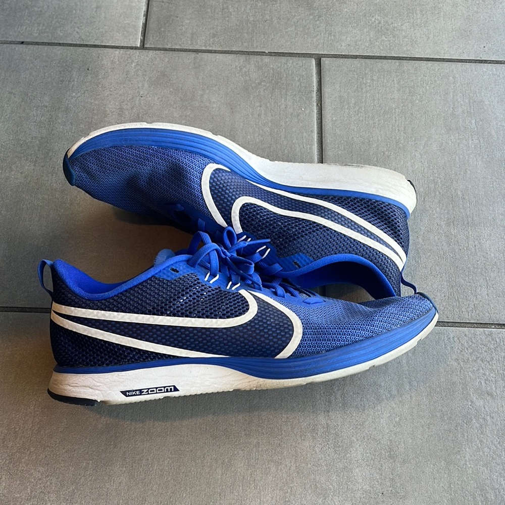 Nike zoom strike